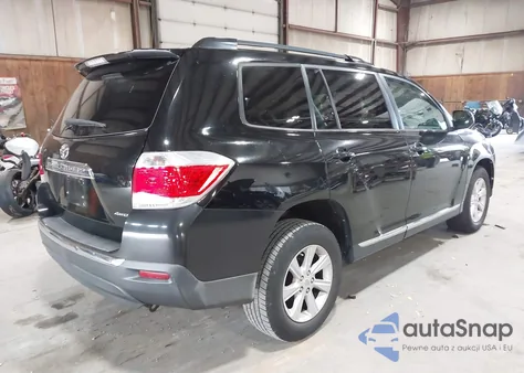 2011 Toyota Highlander Base V6 from USA, damaged, VIN 5TDBK3EH9BS065724